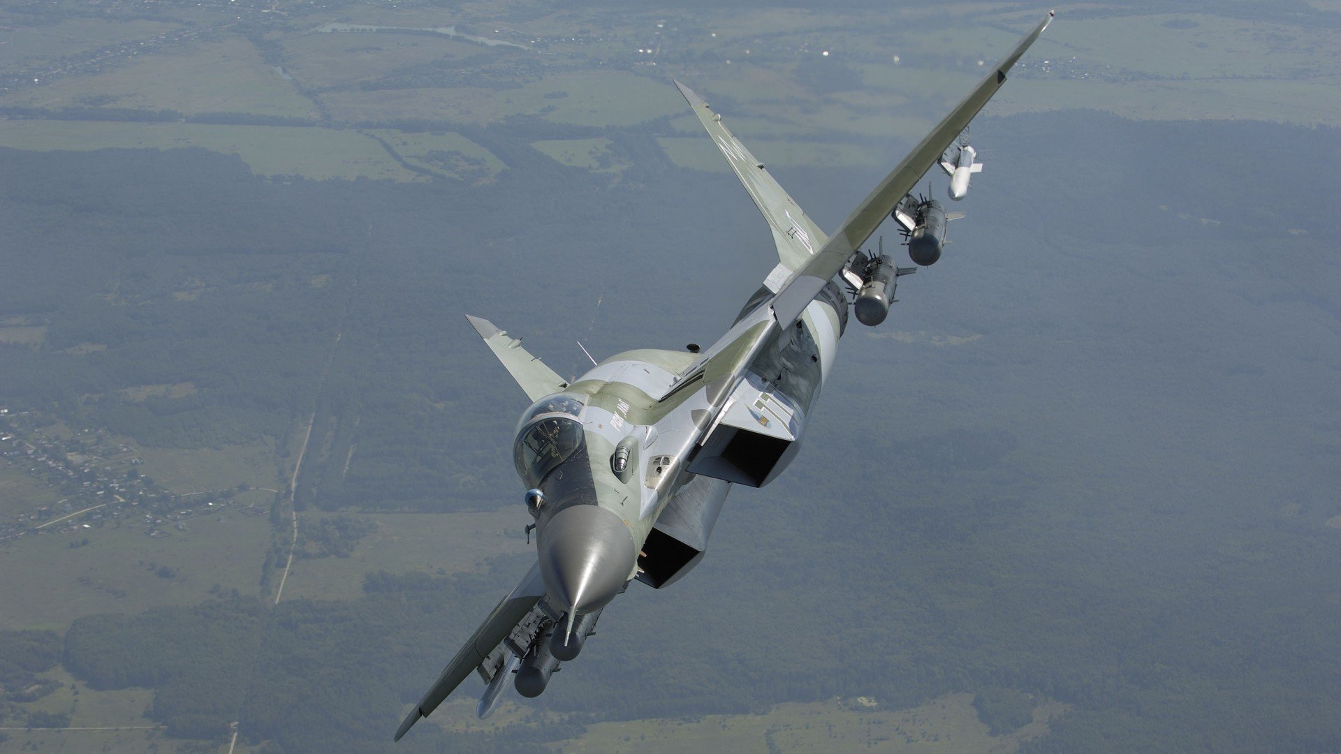 加拿大队赛制评估：如何通过赛制安排提升战术执行力与配合，加拿大队首发