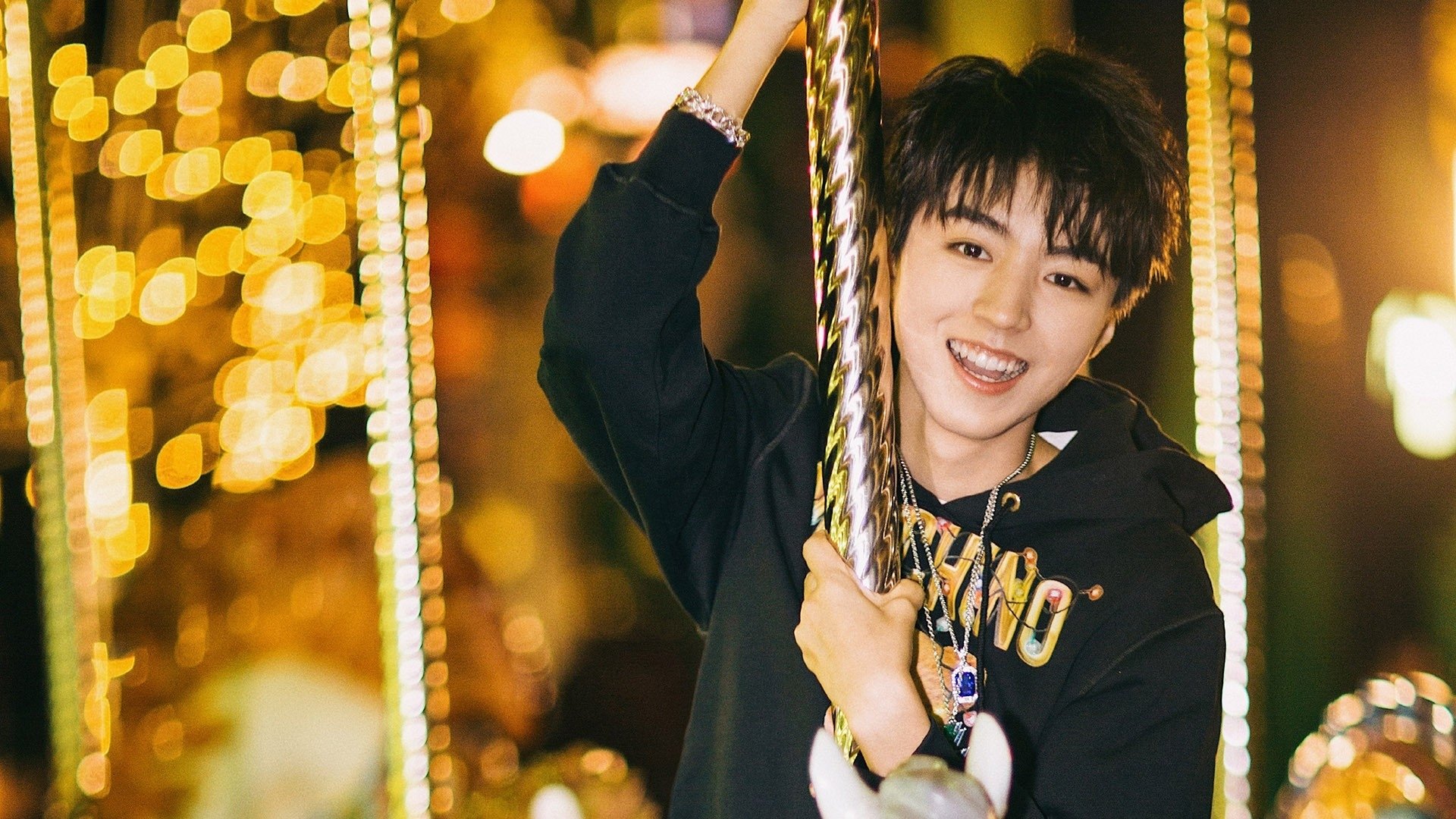 德甲爆发瞬间：速度、力量、智慧的完美结合！，德甲解析